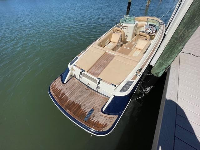 2011 Chris-Craft Launch 25