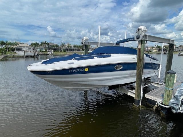 2005 Crownline 262 EX